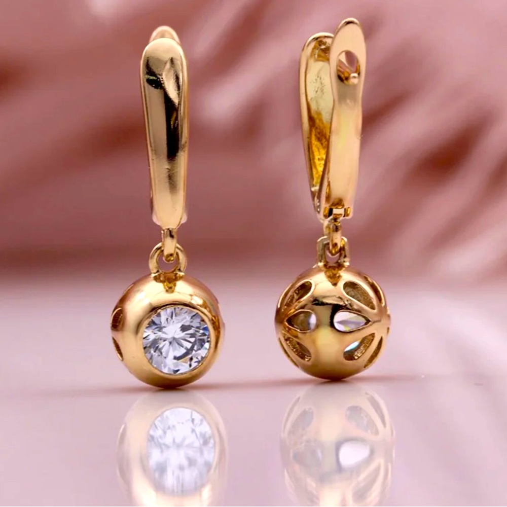 🌟Rose Gold Plated Earrings with round hollow balls - Picture 3 of 5